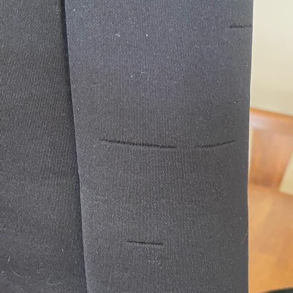 Michael Kors Women's Black Puffer Jacket with Hood - Picture 10 of 10